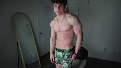 Snapshot of yourbigitalianstallion chatting on February 25, 2:54 am Ben online show from February 25, 2:54 am