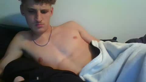 Snapshot of yourbitch1762 chatting on September 15, 5:51 am yourbitch1762 online show from September 15, 5:51 am