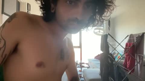 yourboo25 online show from April 24, 7:33 am