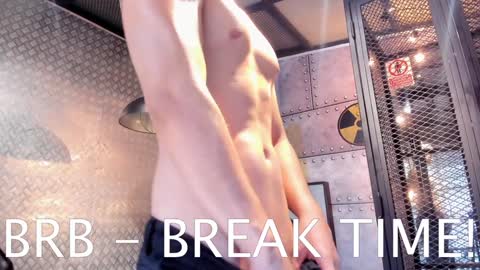 Snapshot of yourboynextdoor1 chatting on December 30, 3:24 pm YOURBOYNEXTDOOR online show from December 30, 3:24 pm