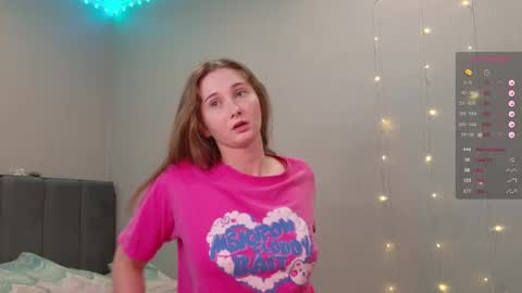 creamysister online show from March 12, 6:47 pm