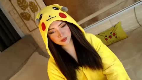 Snapshot of yourdevilsweettsx chatting on January 8, 9:00 am JEN online show from January 8, 9:00 am