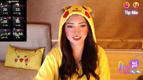 JEN  online show from May 3, 11:16 am