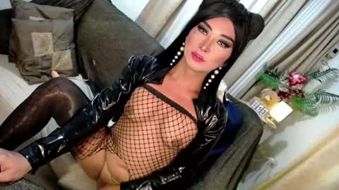 rhea online show from May 26, 5:47 am