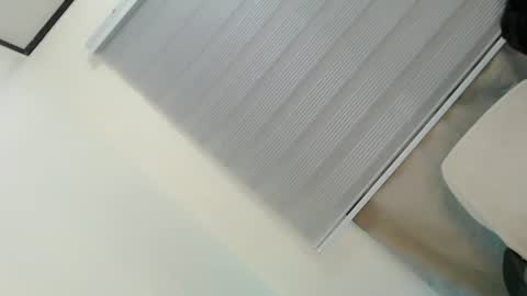 HEN online show from December 1, 4:45 pm