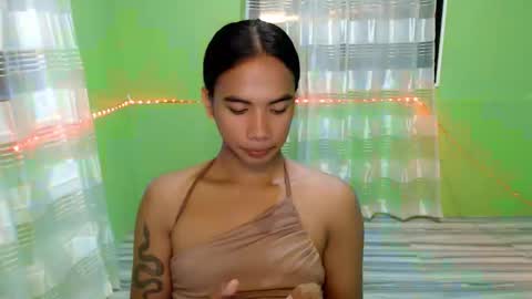 ashley online show from May 16, 12:04 pm