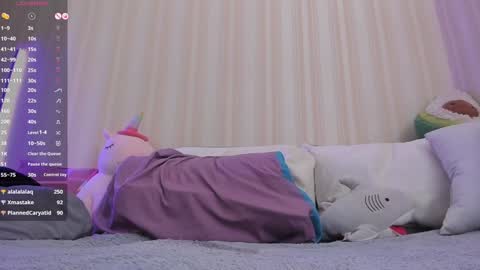 Snapshot of youreyesgazm chatting on January 28, 11:28 am Mary online show from January 28, 11:28 am