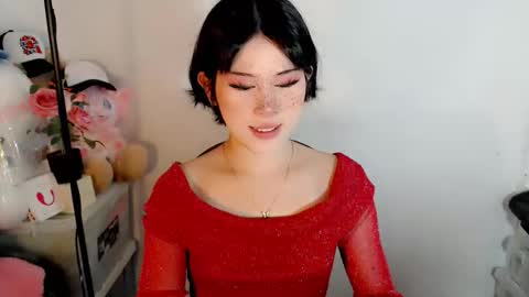 PrettyElla online show from October 10, 4:11 am