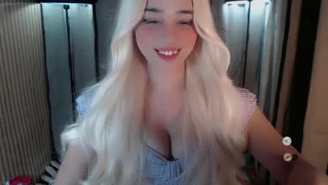 maureen love you online show from October 5, 6:39 pm