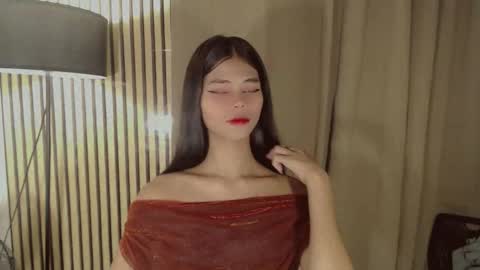 Vivian online show from January 13, 1:27 pm