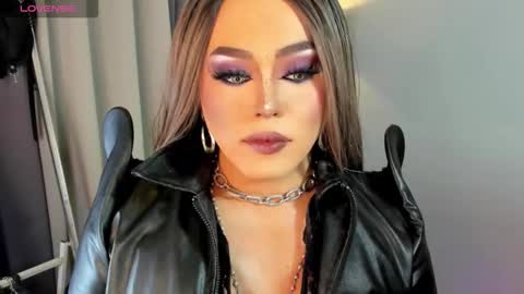 Snapshot of yourfiercemistress chatting on September 10, 9:15 pm not into STINGY and CHEAP people online show from September 10, 9:15 pm