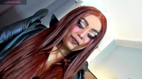 Snapshot of yourfiercemistress chatting on October 24, 12:30 am not into STINGY and CHEAP people online show from October 24, 12:30 am