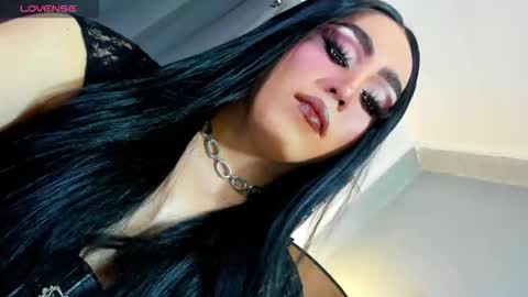 Snapshot of yourfiercemistress chatting on October 27, 11:41 pm not into STINGY and CHEAP people online show from October 27, 11:41 pm