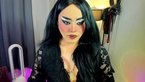 Snapshot of yourfiercemistress chatting on November 20, 3:07 am not into STINGY and CHEAP people online show from November 20, 3:07 am