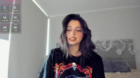 Helena online show from October 28, 6:43 pm