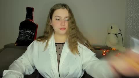 Snapshot of yourgem__ chatting on February 18, 8:03 pm yourgem__ online show from February 18, 8:03 pm