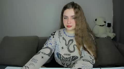 yourgem__ online show from April 6, 3:04 am