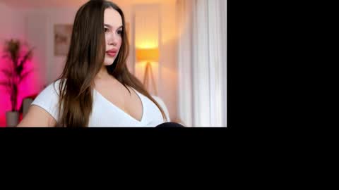 Snapshot of yourgoddessroxana chatting on October 22, 1:22 pm roxana online show from October 22, 1:22 pm