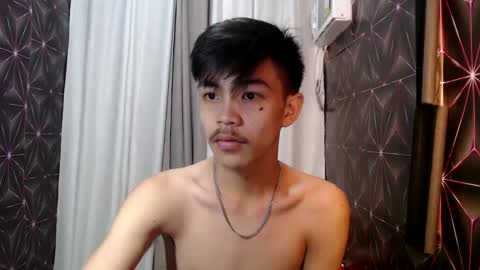 Snapshot of yourguy_josh23 chatting on December 27, 7:03 pm Josh online show from December 27, 7:03 pm