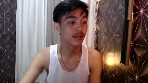 Snapshot of yourguy_josh23 chatting on January 5, 7:17 am Josh online show from January 5, 7:17 am