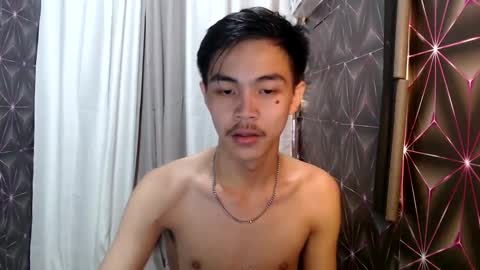 Snapshot of yourguy_josh23 chatting on January 7, 5:43 am Josh online show from January 7, 5:43 am