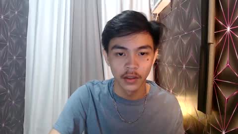 Snapshot of yourguy_josh23 chatting on January 15, 5:29 am Josh online show from January 15, 5:29 am