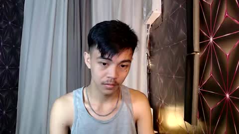 Snapshot of yourguy_josh23 chatting on January 20, 12:57 am Josh online show from January 20, 12:57 am