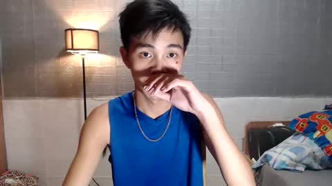 Snapshot of yourguy_josh23 chatting on February 23, 5:27 am Josh online show from February 23, 5:27 am