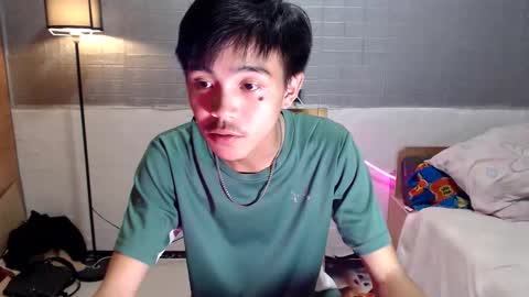 Snapshot of yourguy_josh23 chatting on March 10, 12:21 pm Josh online show from March 10, 12:21 pm