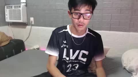 Josh online show from April 20, 3:31 am