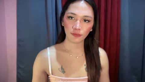 Snapshot of yourhotlove_jamellaxxx chatting on November 17, 6:24 pm LOVING JAMMELA online show from November 17, 6:24 pm