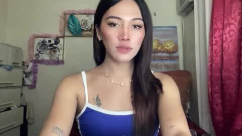 Snapshot of yourhotlove_jamellaxxx chatting on November 30, 4:11 pm LOVING JAMMELA online show from November 30, 4:11 pm