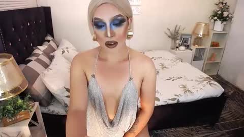 --               online show from November 15, 3:15 am