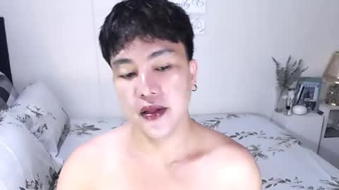 --               online show from November 26, 9:43 am