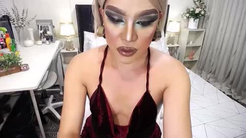 --               online show from January 8, 7:27 pm