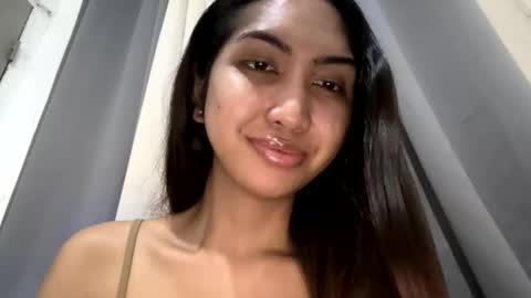 yourlovebella88 online show from January 6, 9:18 pm