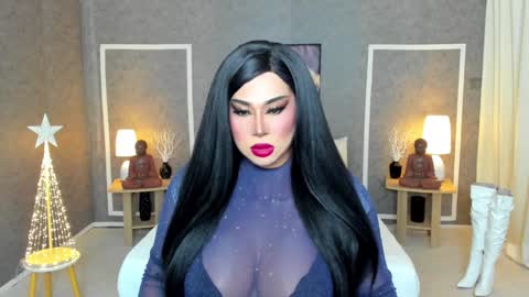 Snapshot of yourmassivecockcummer chatting on December 14, 7:07 am Carla online show from December 14, 7:07 am