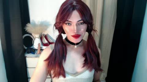 TIFFANY SUCKING QUEEN online show from June 28, 10:05 pm