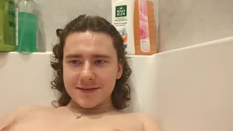 Nylon slave online show from November 15, 1:25 am