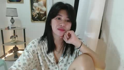 Trish online show from February 13, 9:38 pm