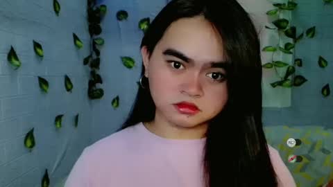 yourprincessthea online show from February 24, 5:33 am