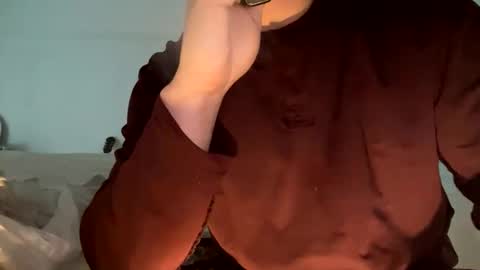 yours731783 online show from November 23, 9:53 am