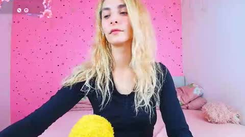      online show from November 19, 11:43 am