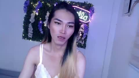 Snapshot of yoursexservice chatting on January 16, 11:37 pm    online show from January 16, 11:37 pm