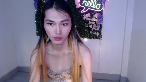 Snapshot of yoursexservice chatting on January 25, 11:43 pm    online show from January 25, 11:43 pm