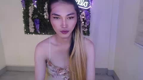 Snapshot of yoursexservice chatting on February 6, 2:44 am    online show from February 6, 2:44 am
