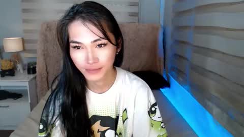 Snapshot of yoursexservice chatting on October 13, 10:54 pm    online show from October 13, 10:54 pm