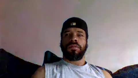 Snapshot of yoursexydaddy79 chatting on December 4, 7:12 pm mother fucker online show from December 4, 7:12 pm