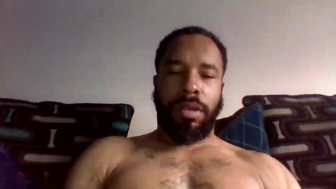 Snapshot of yoursexydaddy79 chatting on January 12, 9:19 pm mother fucker online show from January 12, 9:19 pm