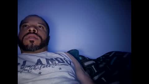 yoursexydaddy8181 online show from June 5, 7:14 am